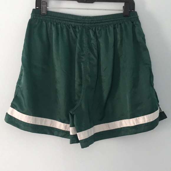 Nylon green and white drawstring shorts, XL - Picture 4 of 7